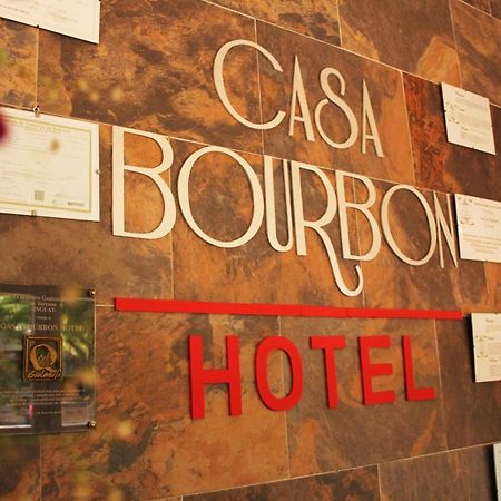 Casa Bourbon Hotel Retalhuleu Exterior photo