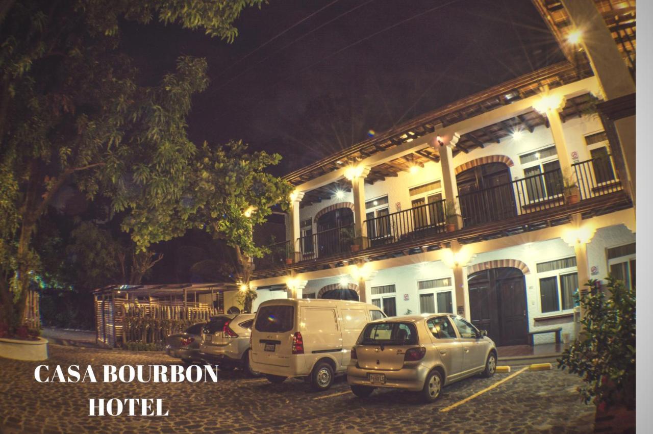 Casa Bourbon Hotel Retalhuleu Exterior photo